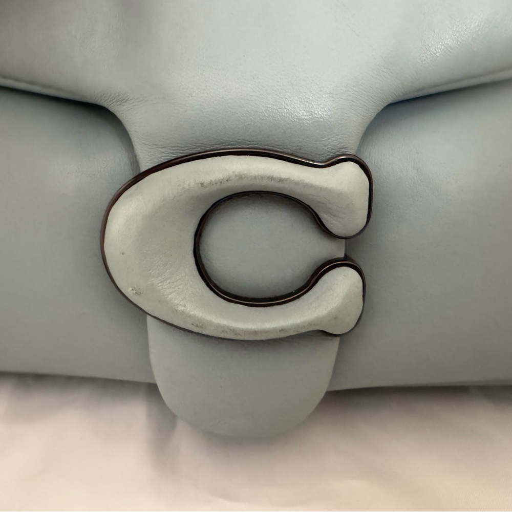 Coach Pillow Tabby 26 shoulder/crossbody - Picture 2 of 10